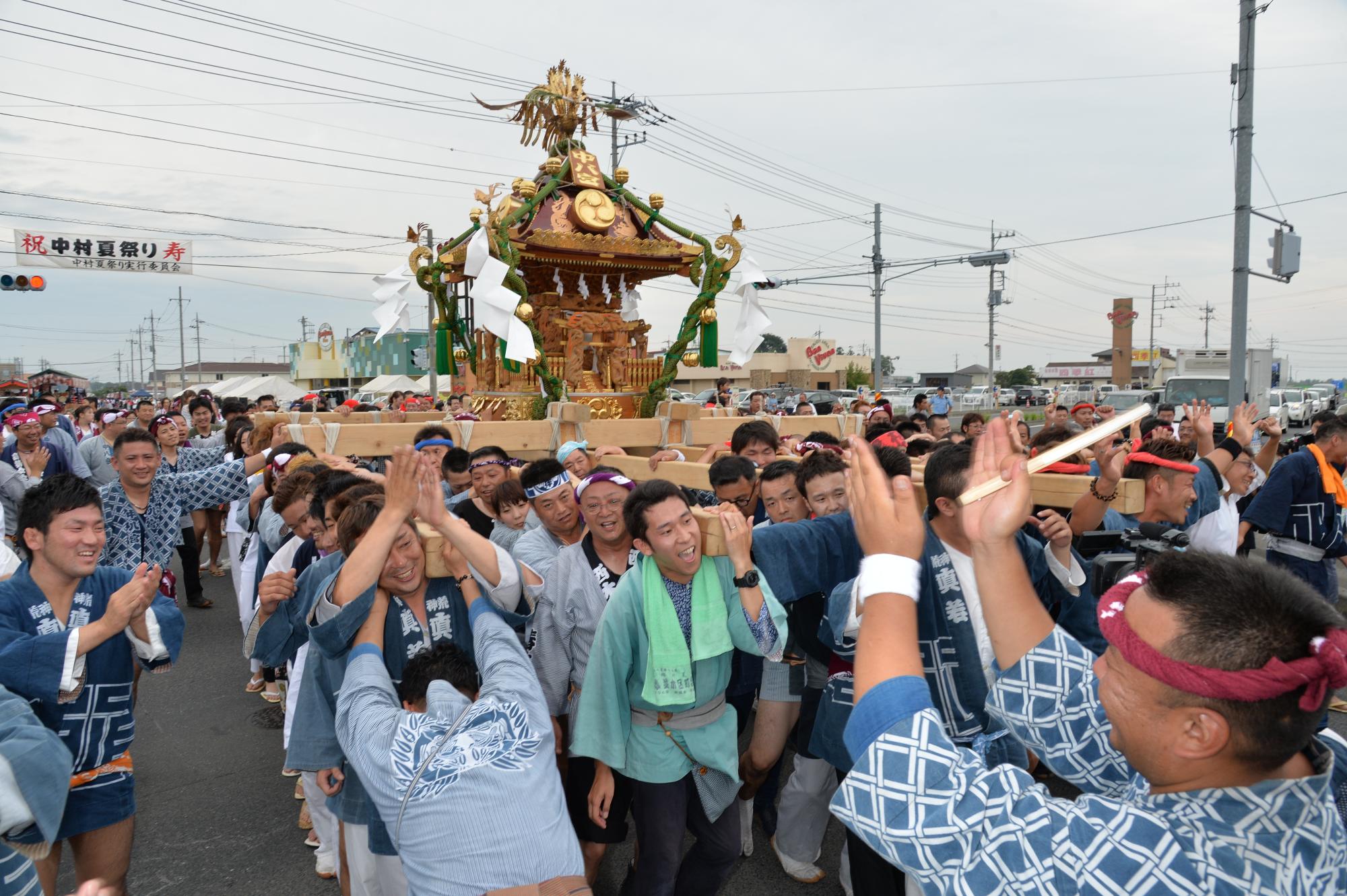 中村夏祭りの様子