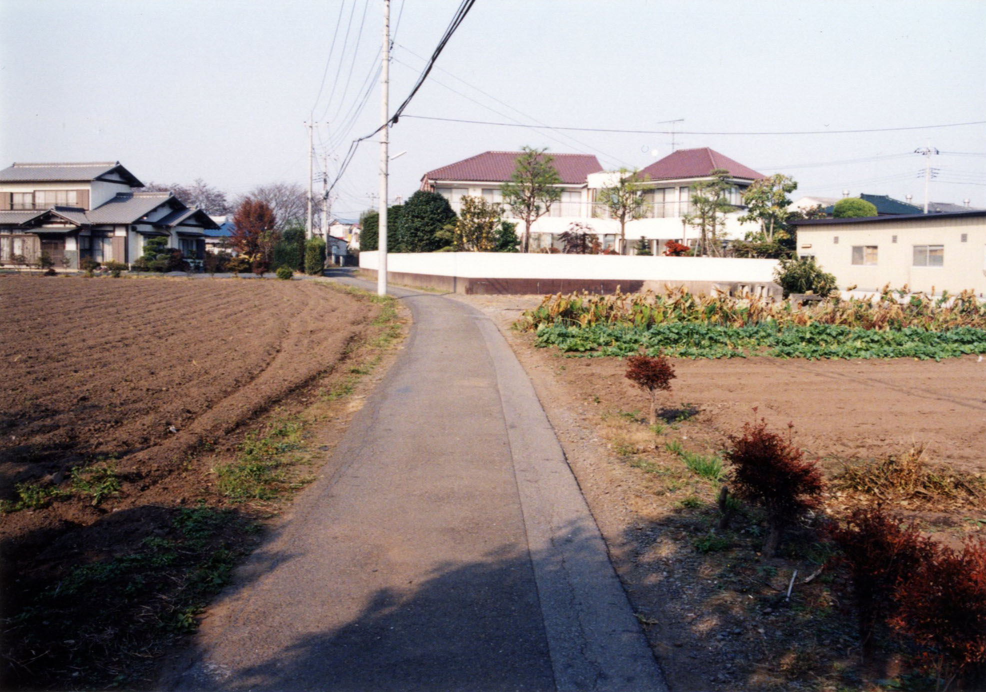 長田地区施工前の細い道路の写真