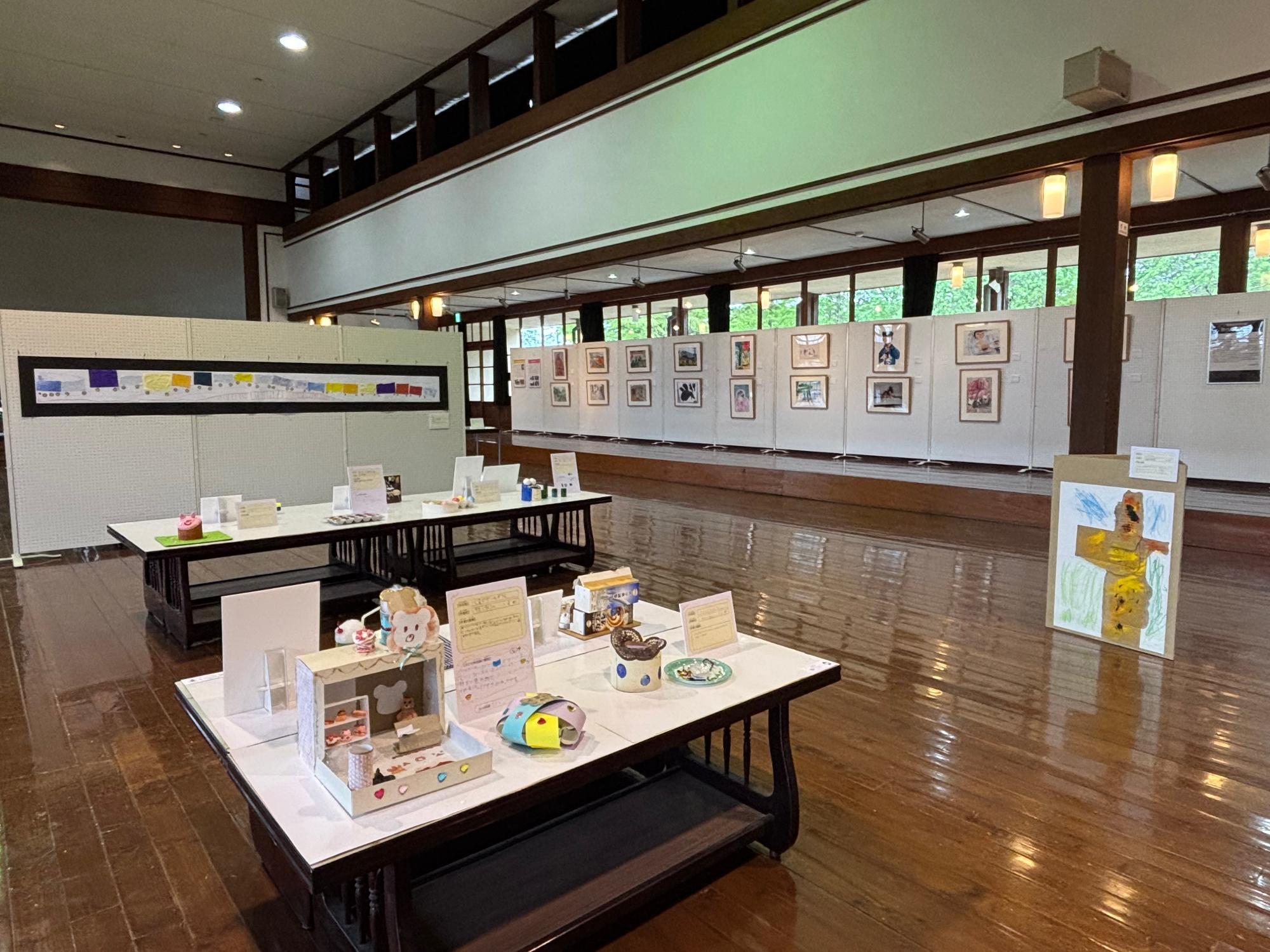 R7もおか子ども美術館part1 展示風景