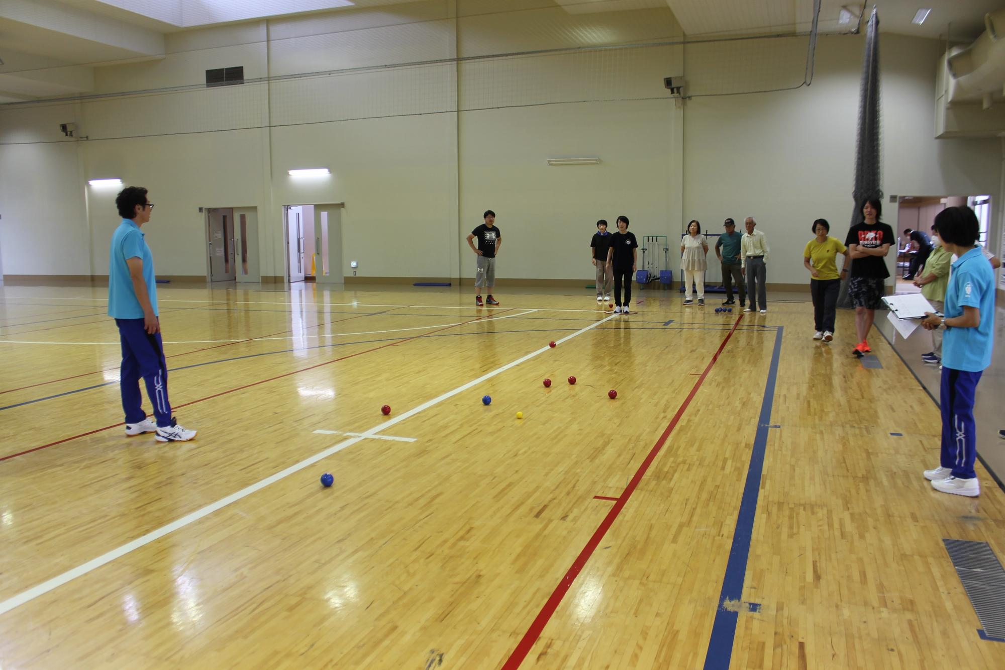 ペタンク競技の様子