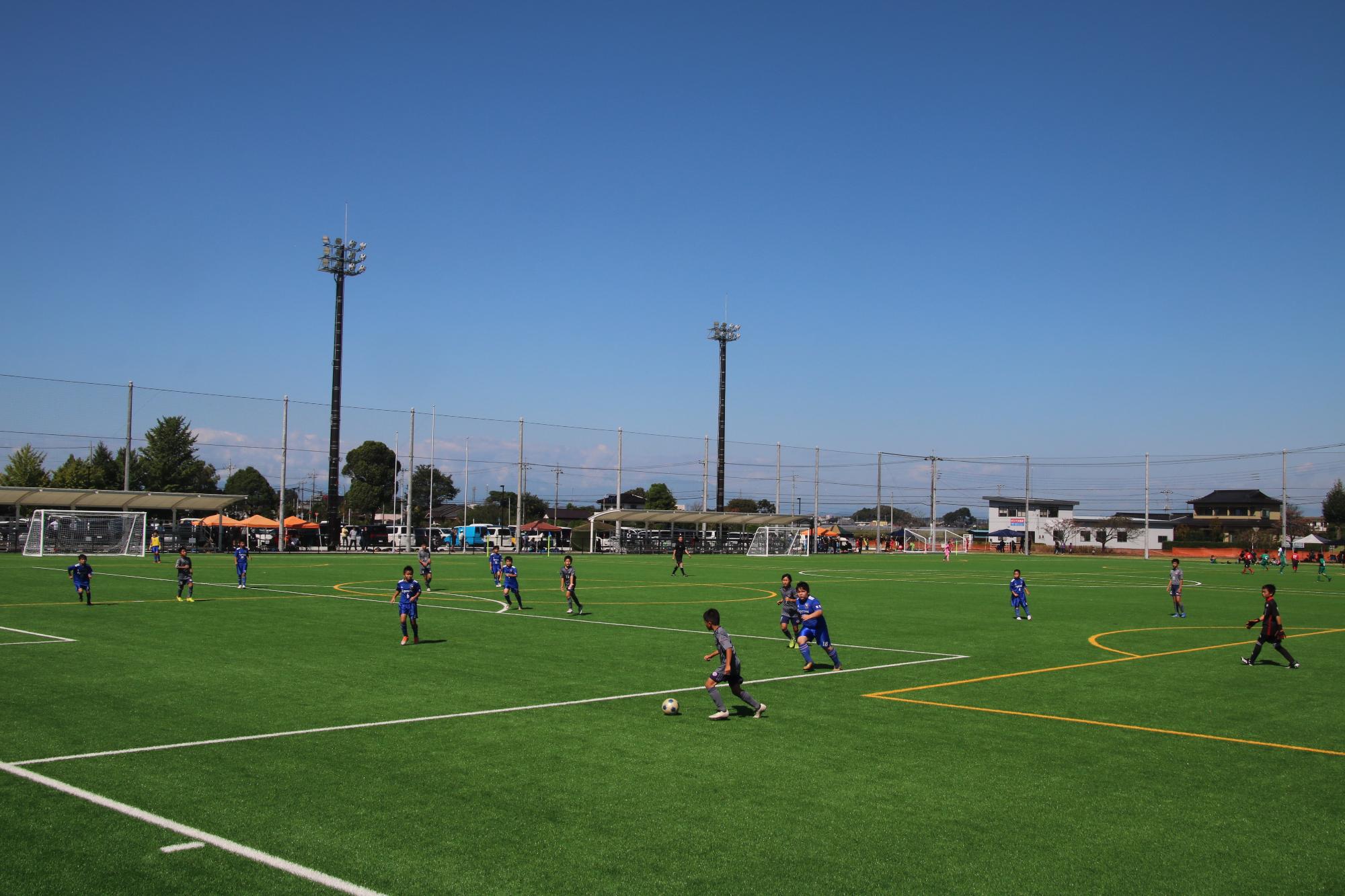 人工芝サッカー場