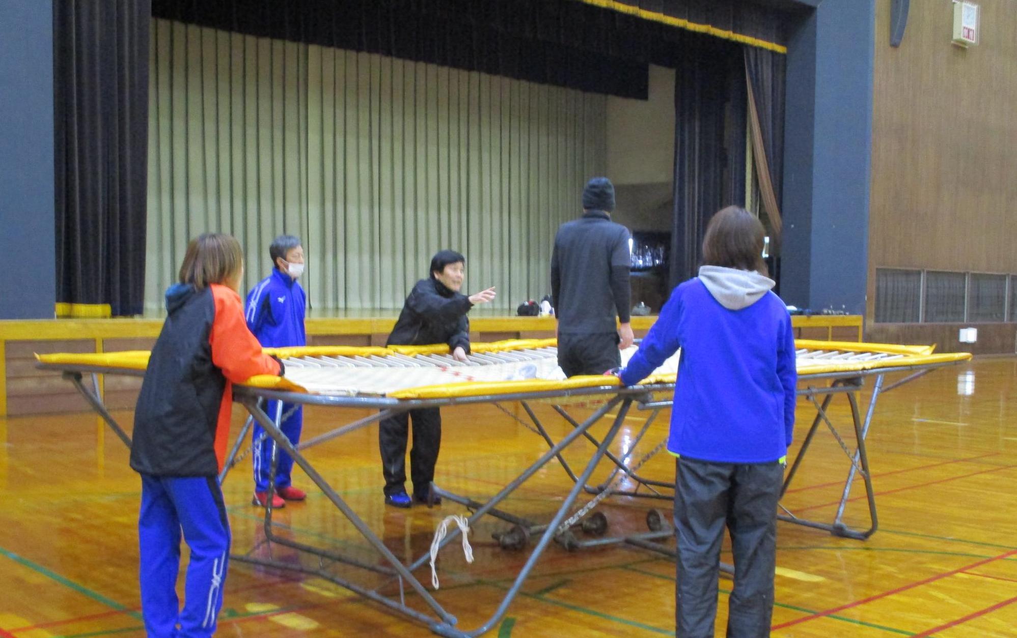 トランポリンの指導