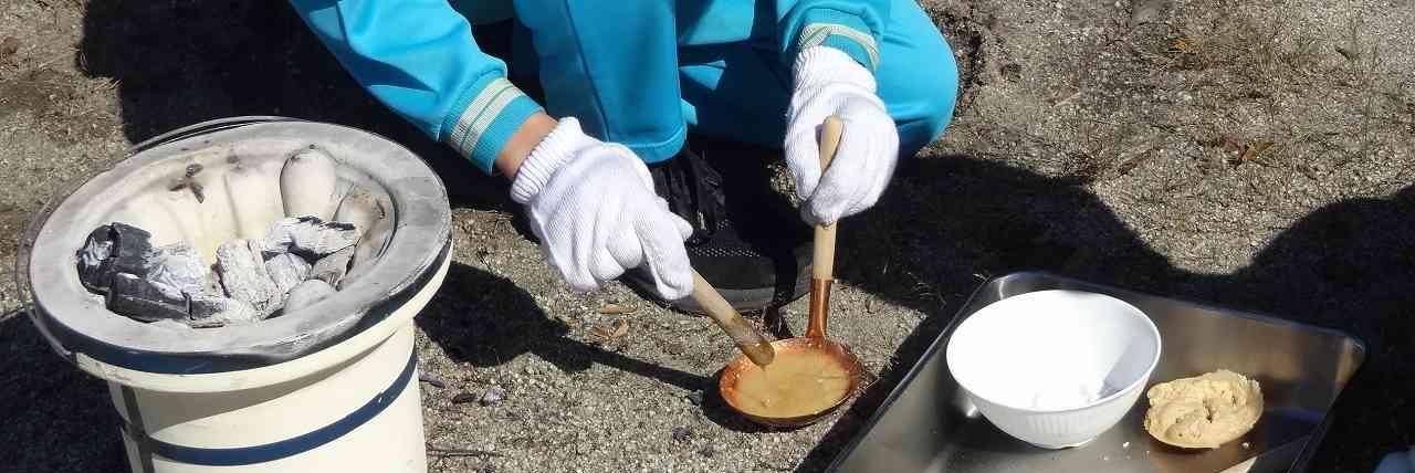 カルメ焼きのトップ