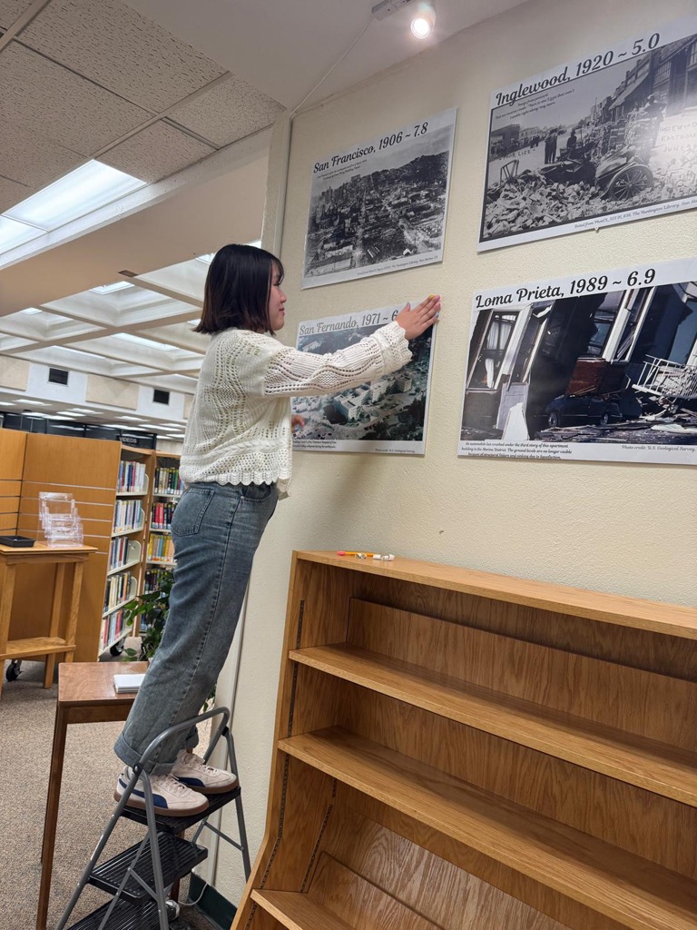 インターン生活動